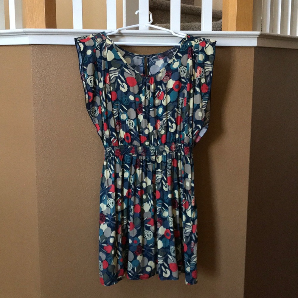 Spring/Summer Dress - Picture 5 of 5